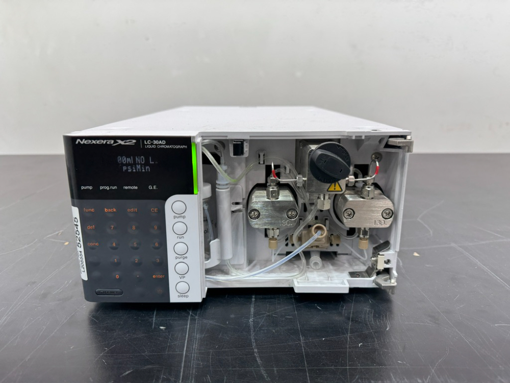 Image of Shimadzu LC-30AD Liquid Chromatograaph